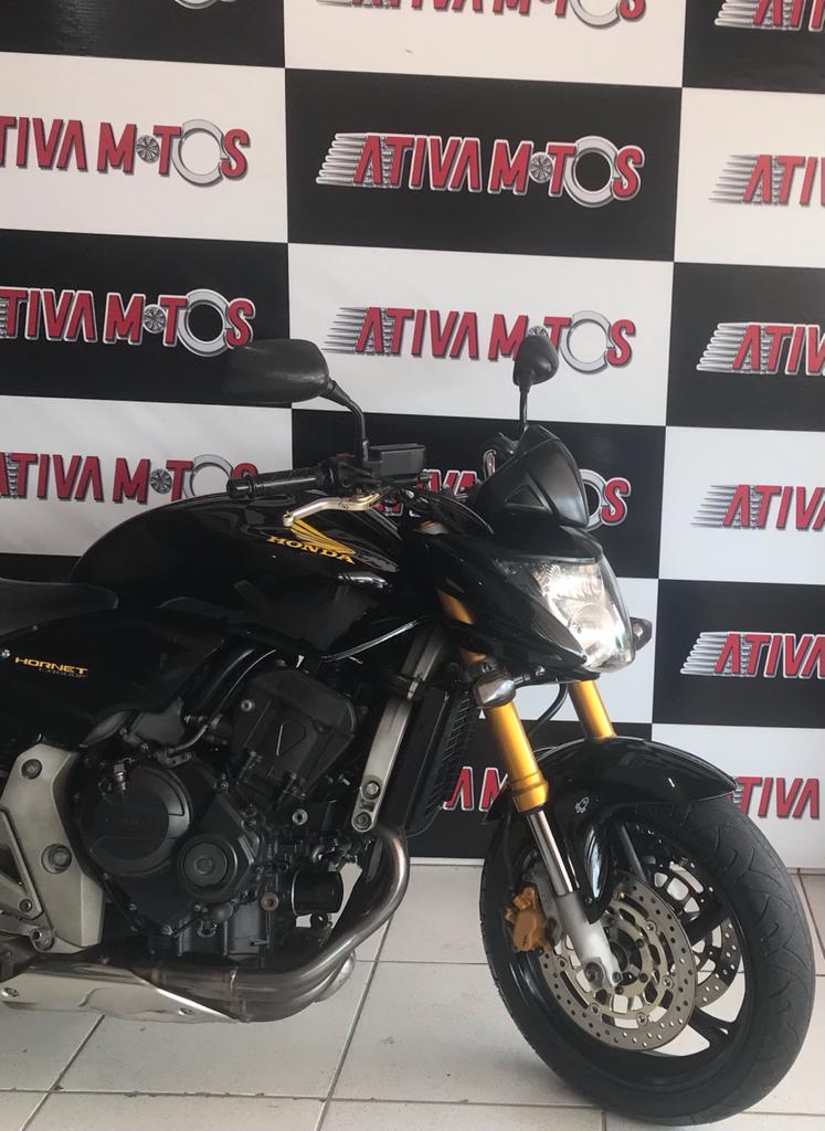 CB Hornet 600