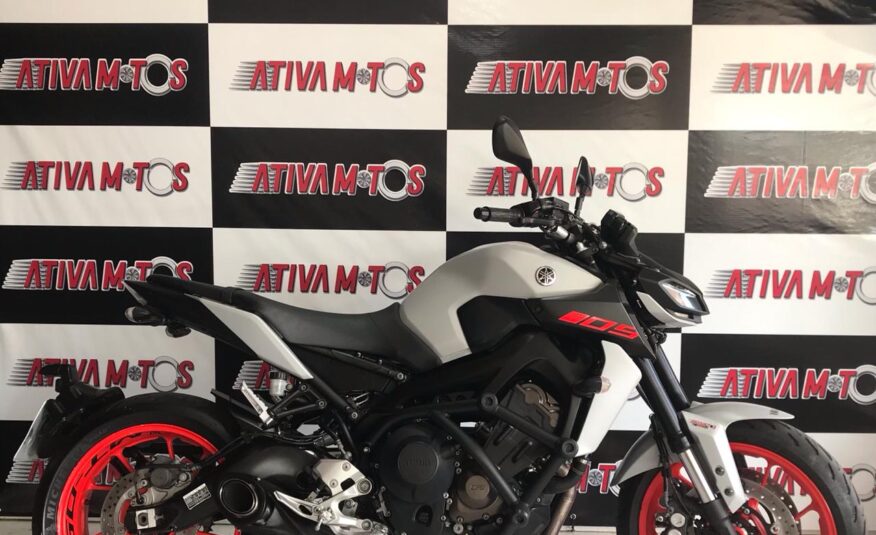 MT 09