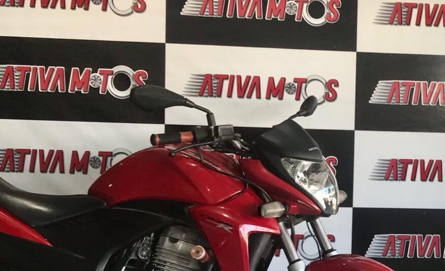 CB 300