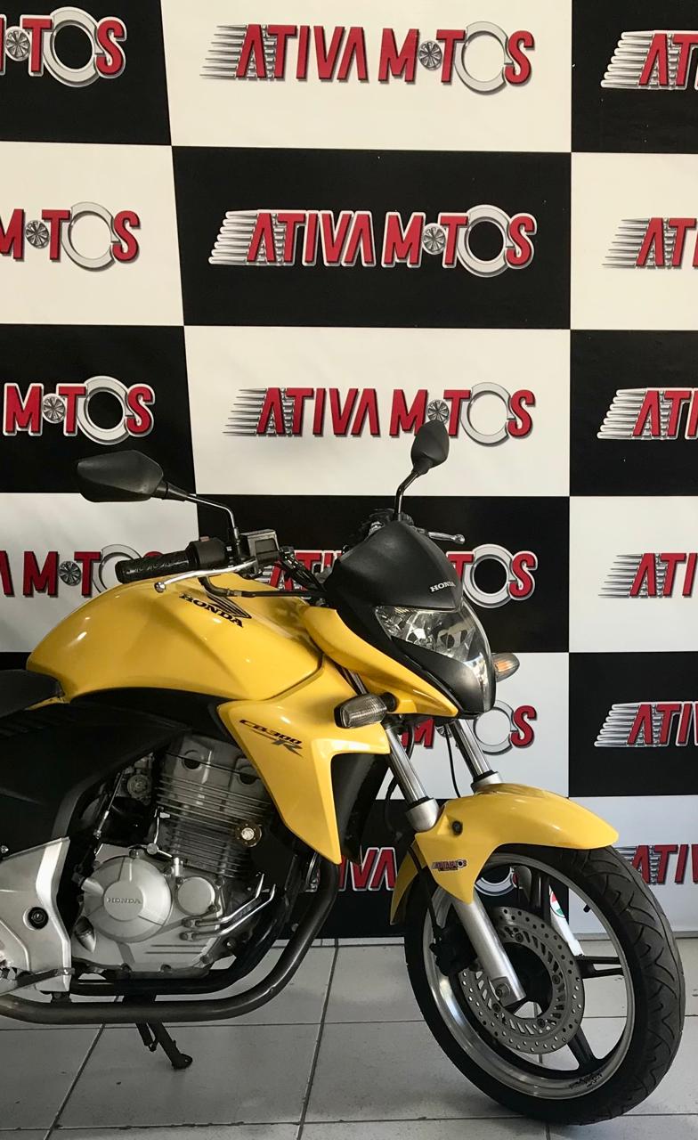 CB 300R