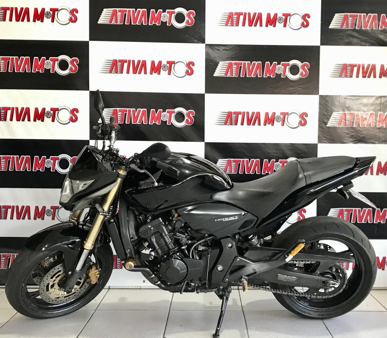 Hornet 600