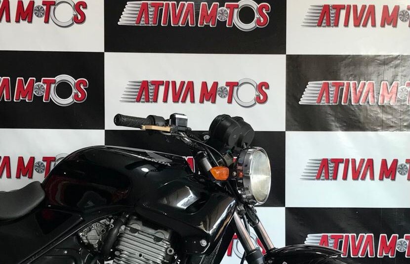 CB 500