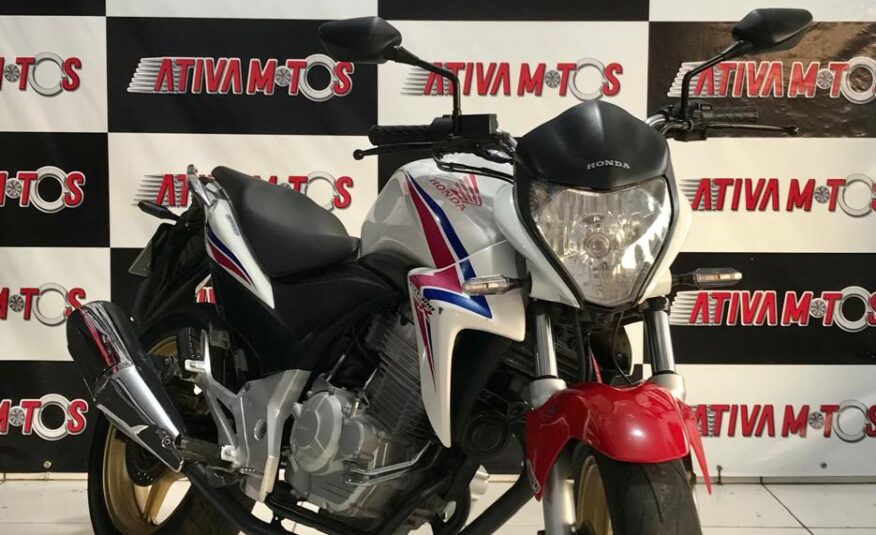CB 300