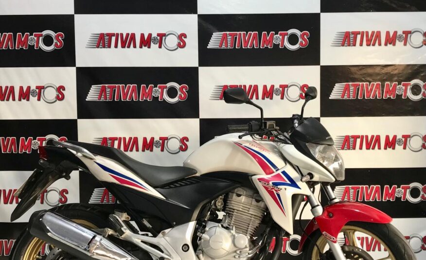 CB 300