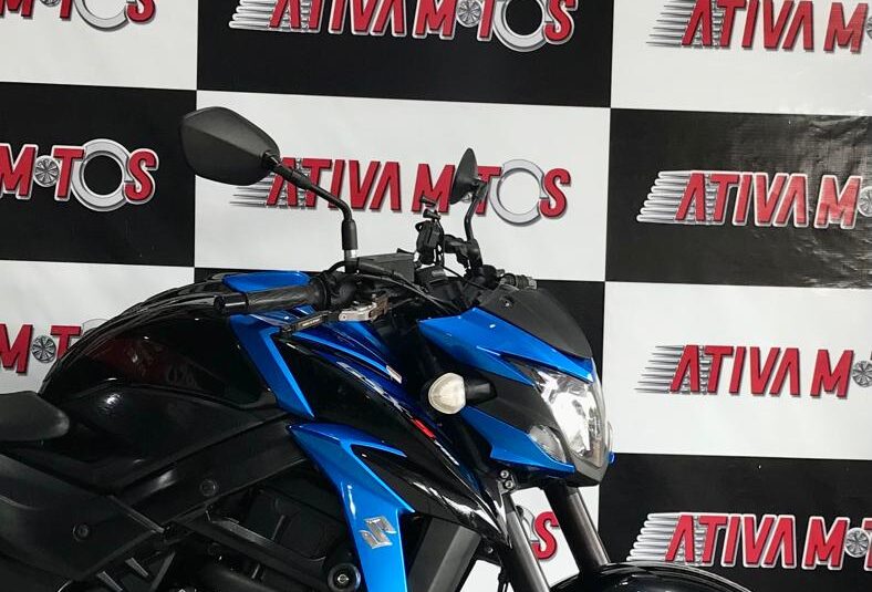 GSX-S750