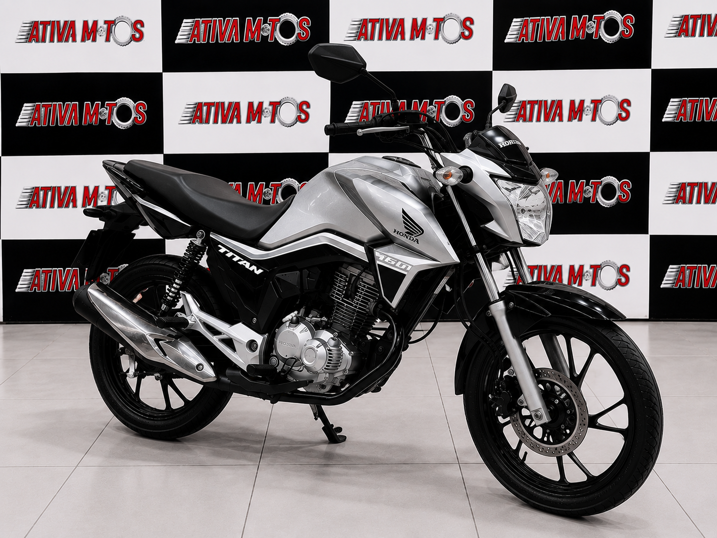 Titan 160
