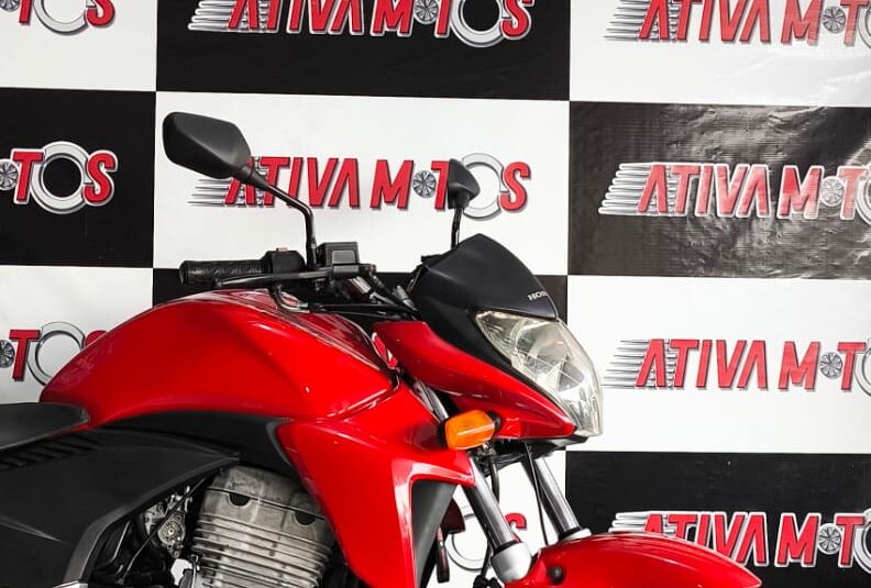 CB 300