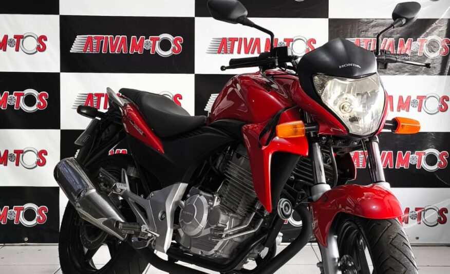 CB 300