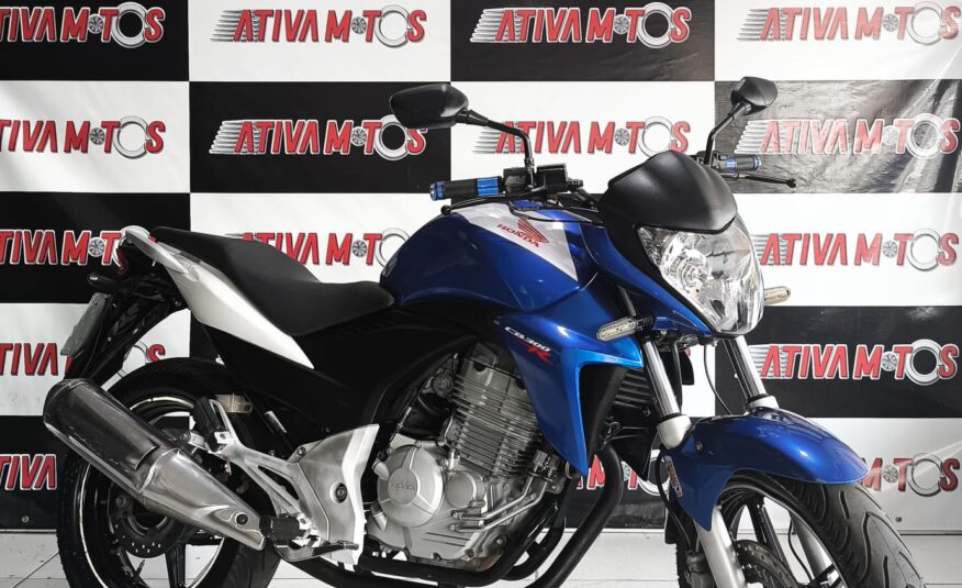 CB 300