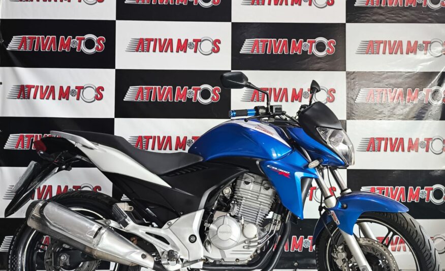 CB 300
