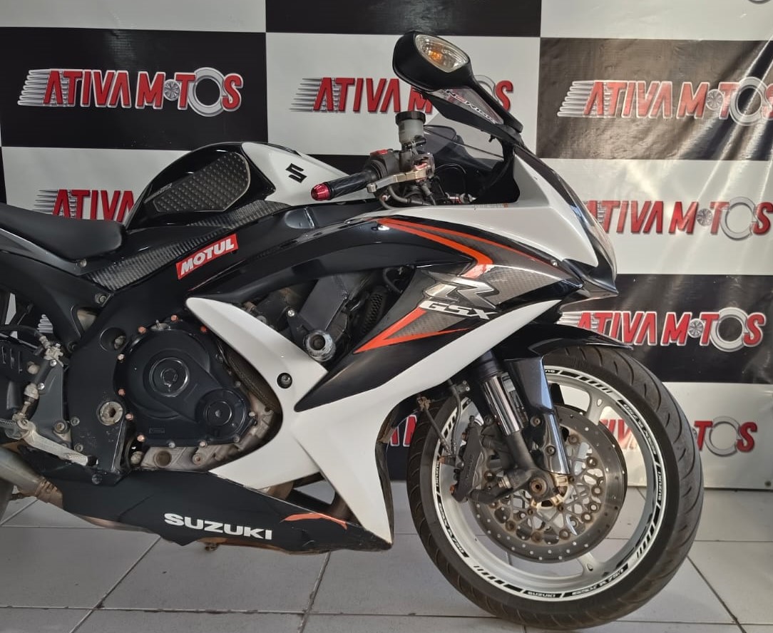 Suzuki GSX R SRAD 750