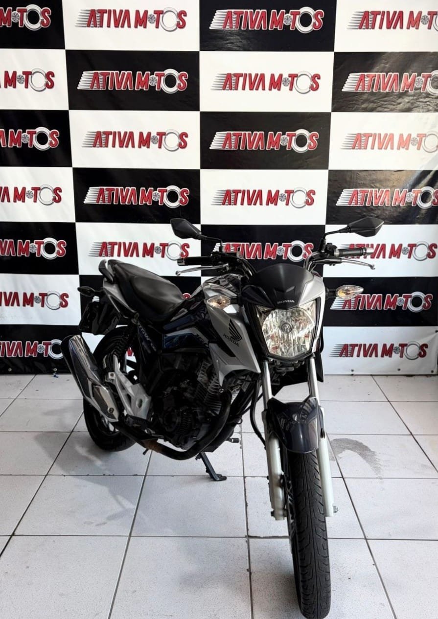 Titan 160
