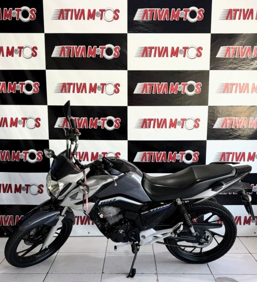 Titan 160
